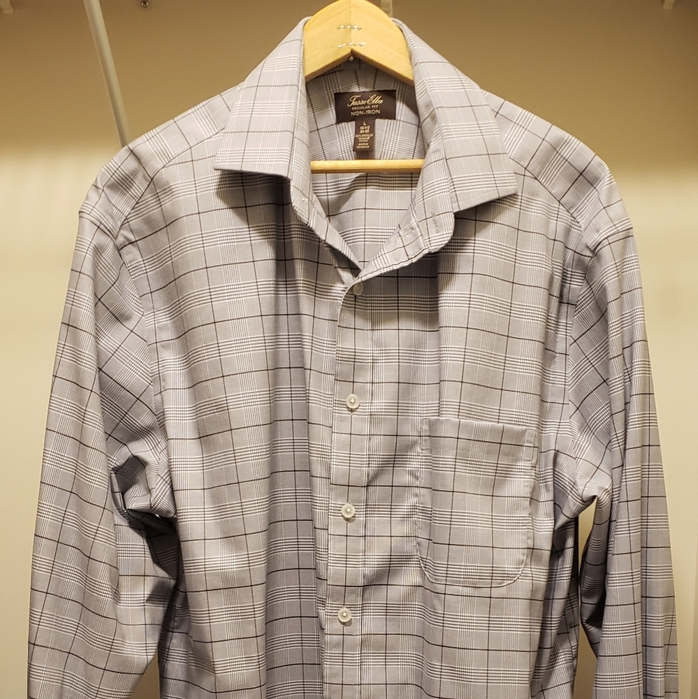 Men's regular fit non-iron french cuff dress shirt